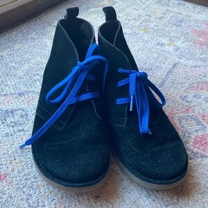 Lands End Kid Slipper Shoes, Size 1M